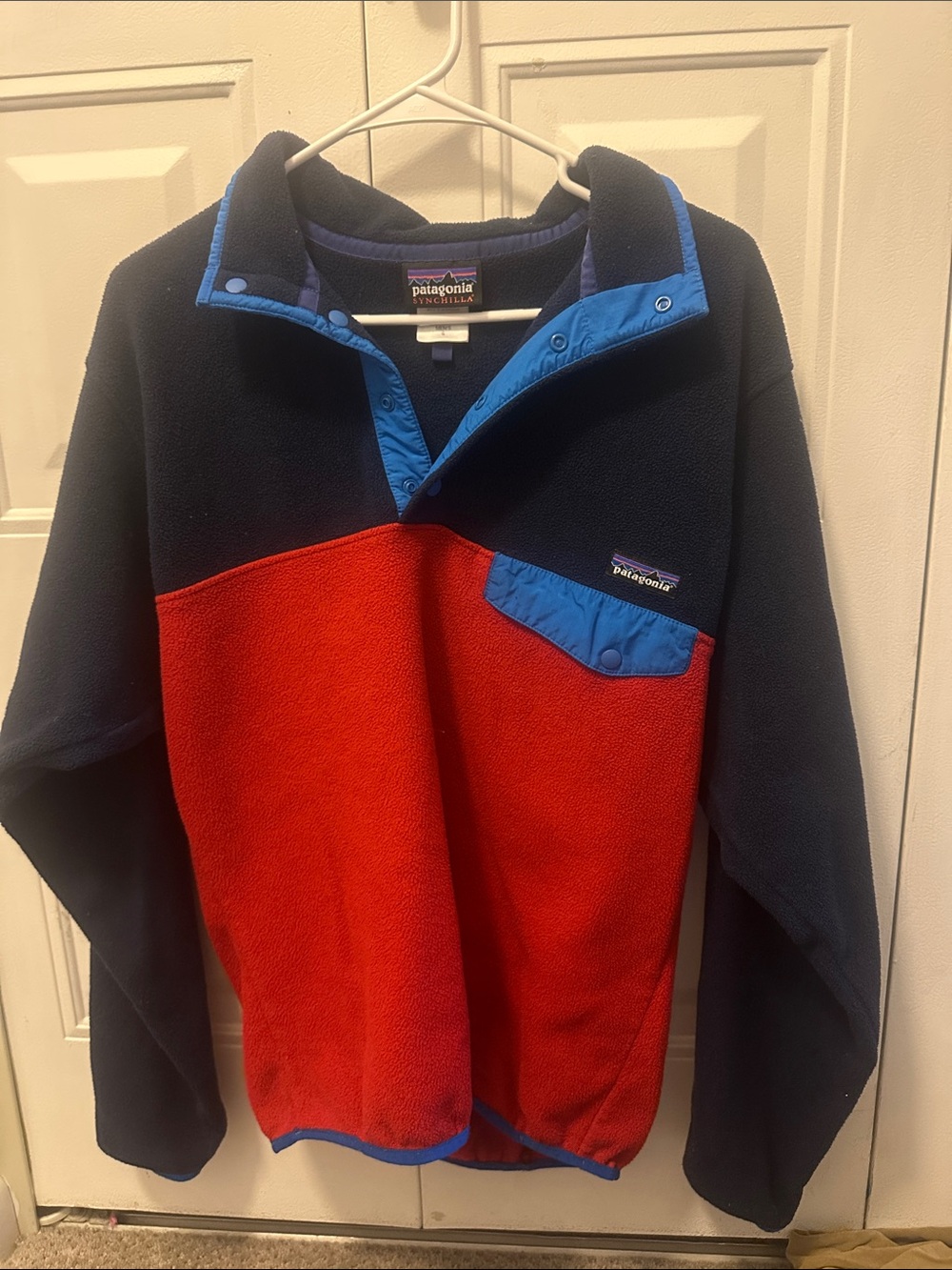 Patagonia Men’s Navy and Red Snap-Front Fleece Pullover